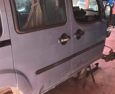 2004 Fiat Doblo Çıkma Sağ Ön Kapı Hatasız